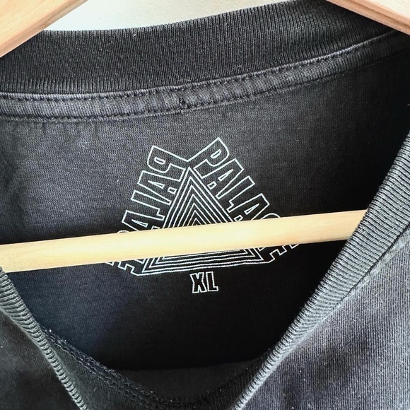 Palace Black CD Graphic T-Shirt - Picture 3 of 3